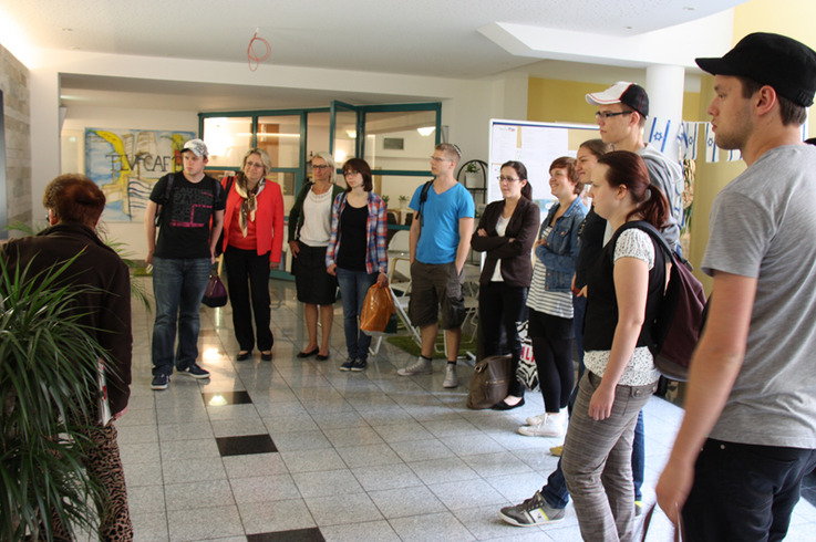 Studierende der DHBW Stuttgart zu Besuch in der Synagoge Stuttgart.