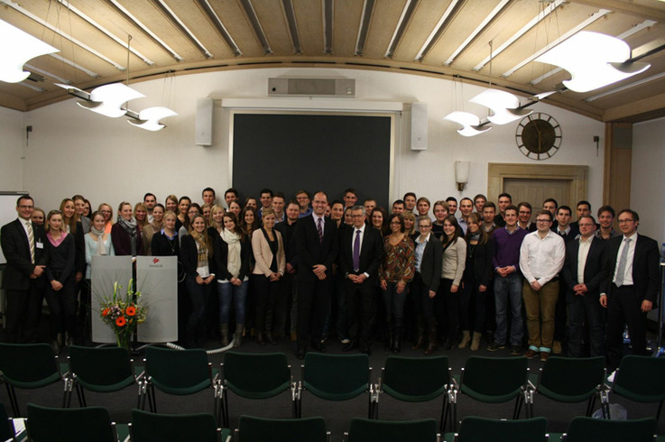 Studierende des Studiengangs BWL-Bank bei ihrer Exkursion in Zürich