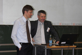 Prof. Dr. Seemann und Prof. Dr. Wührl beim Manufacturing Excellence Day