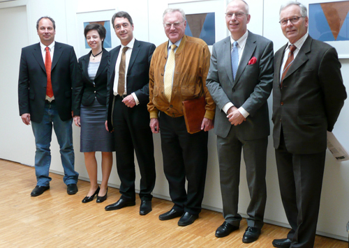 Prof. Dr. Wolf-Florian Sommer, Frau Sabine Kull, Direktor Prof. Dr. Joachim Weber, Dr. Karl-Hans Schmid, Prof. Dr. Bernd Müllerschön, Prof. Dr. Werner Rössle (v.l.n.r.))